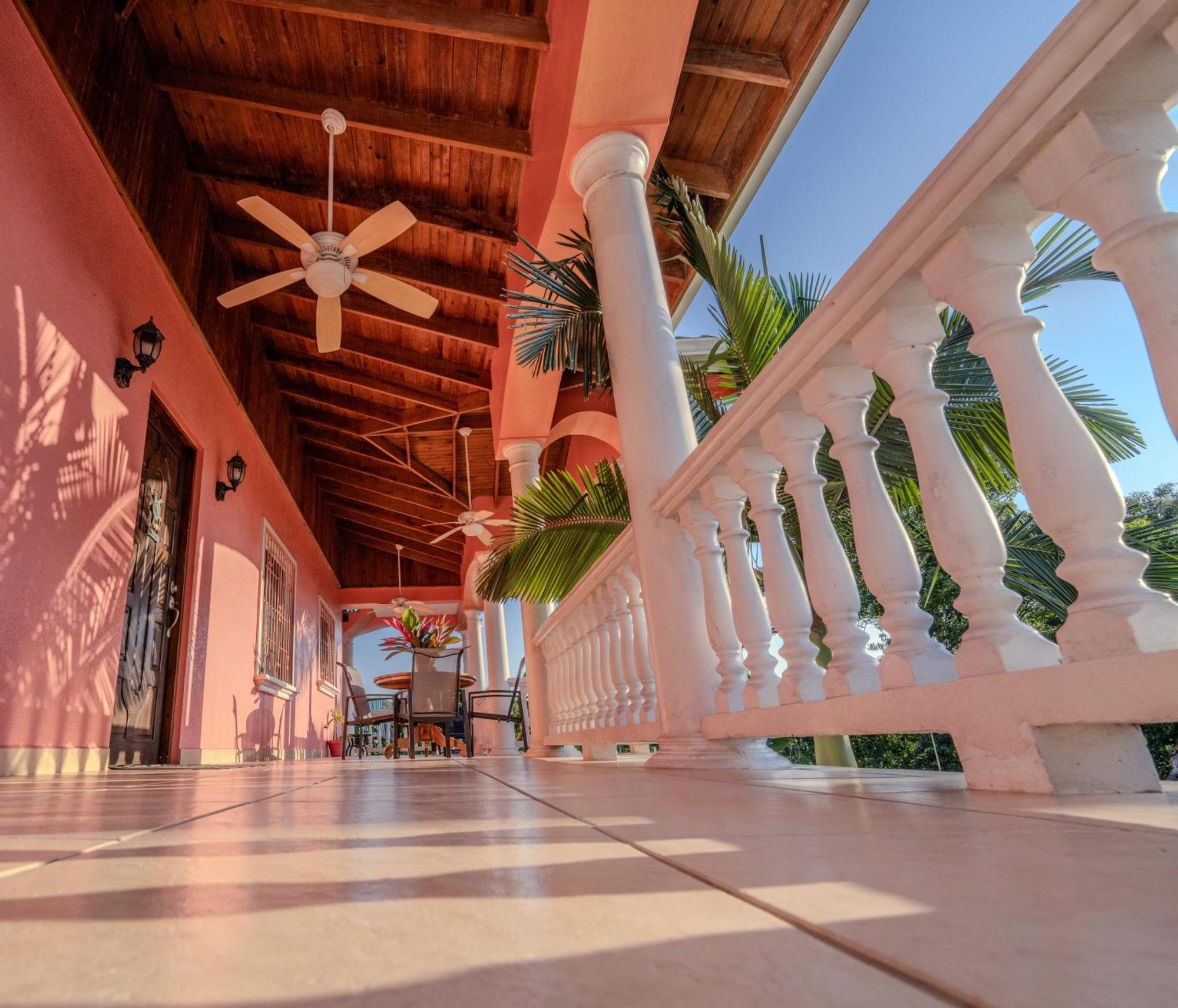 Seaside Inn Roatan West Bay Exterior foto